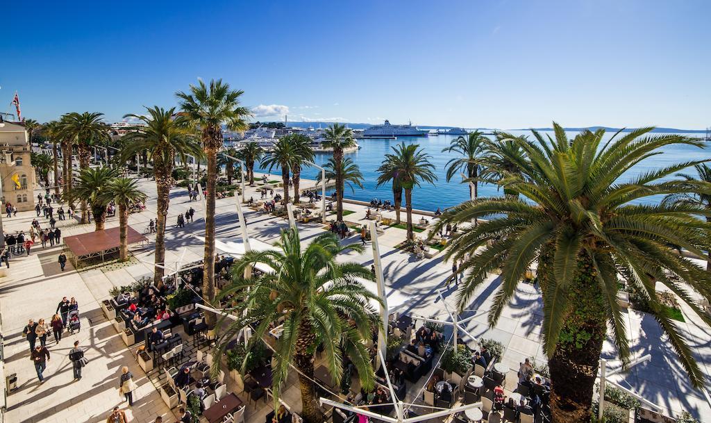 Luxury Apartment Riva With A Magnificient View Split Eksteriør billede